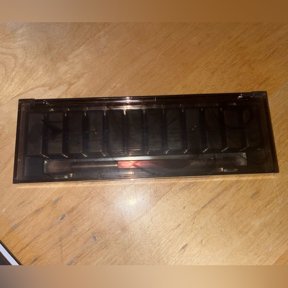 Naked Smoky by Urban Decay - Picture 4 of 4